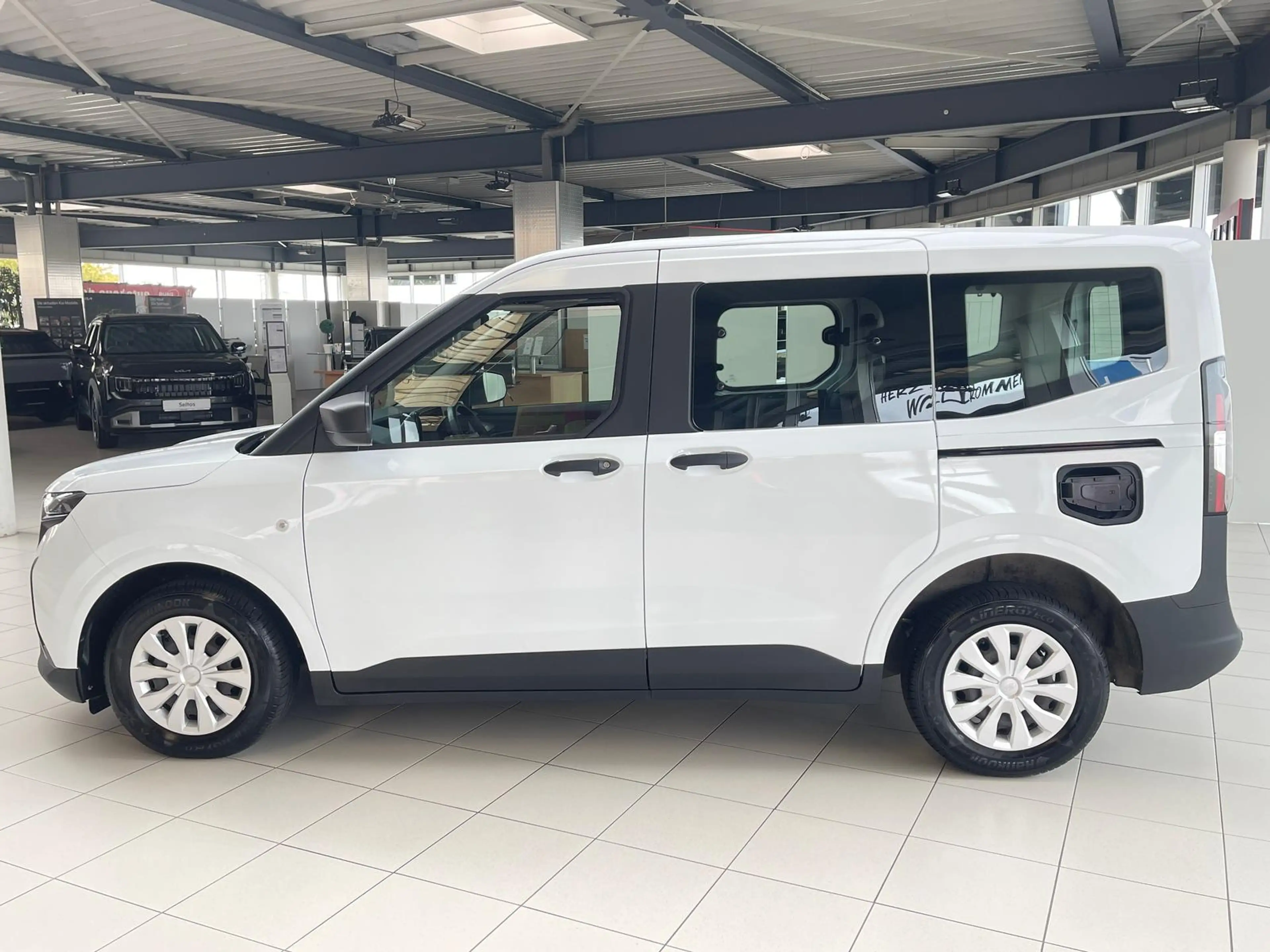 Ford Tourneo Courier 1.0+Trend+Klima+Schiebetüren beidseidig+++ — photo 3