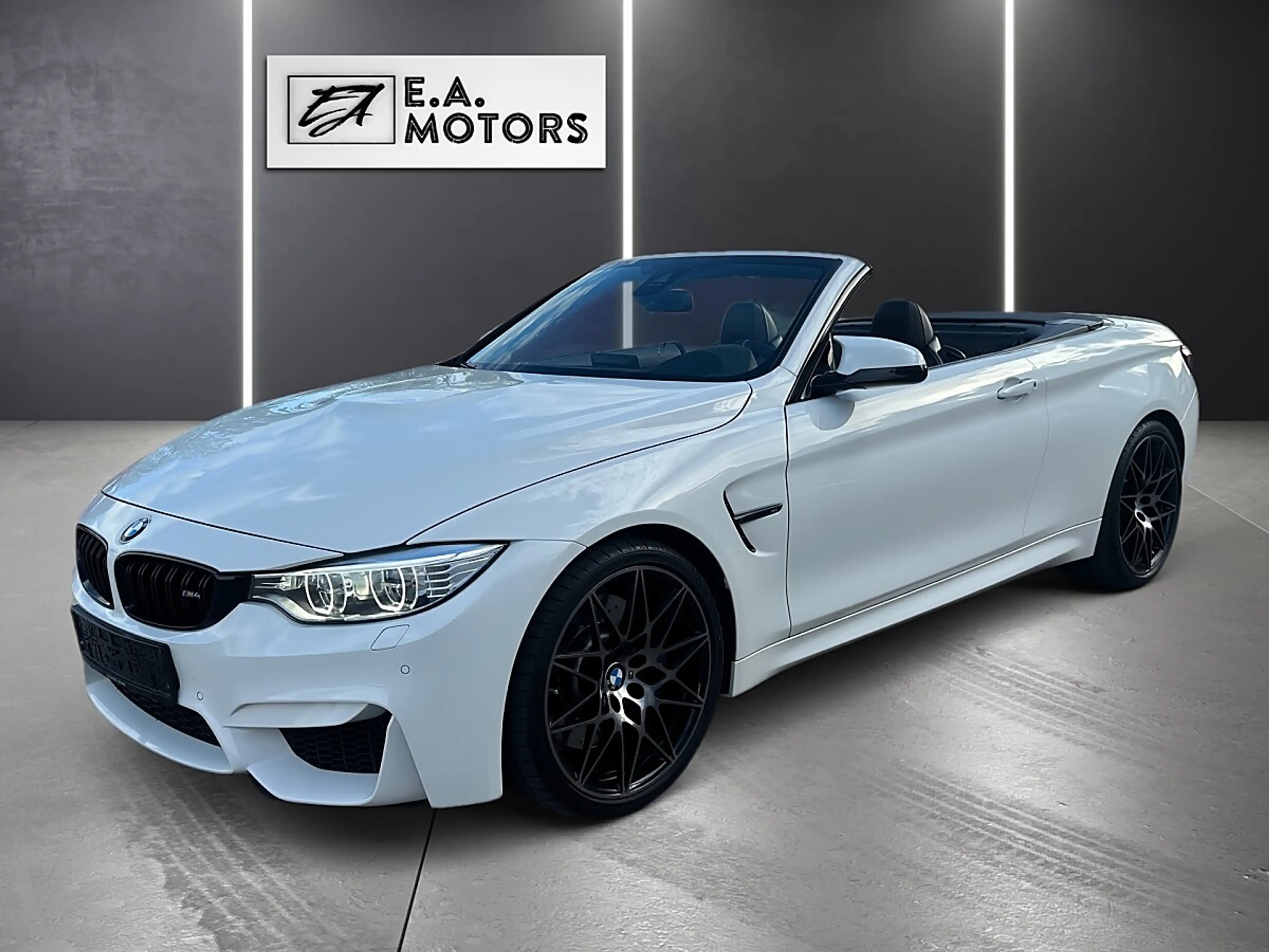 BMW M4 Cabrio M-DKG Aut. (F83)