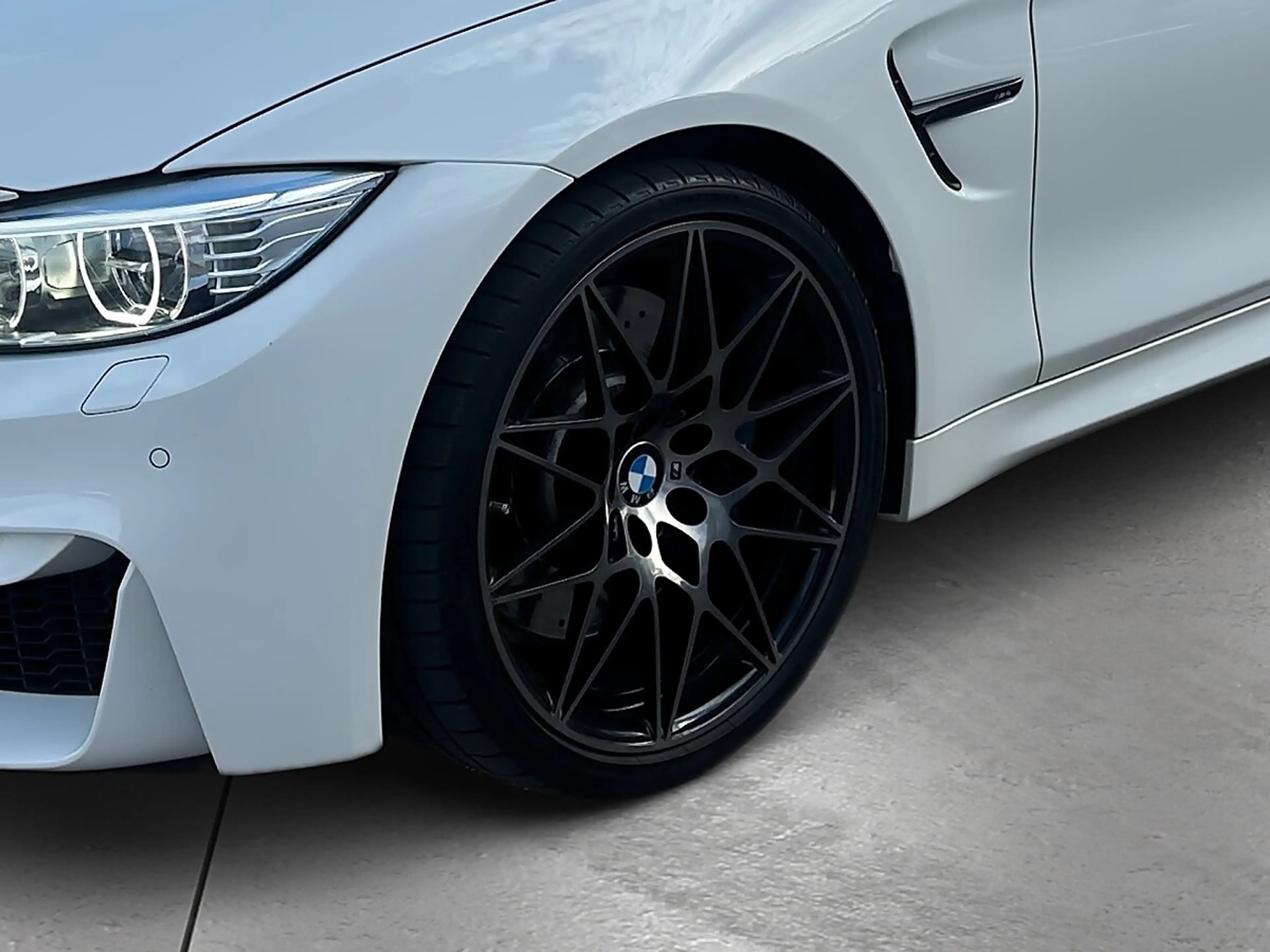 BMW M4 Cabrio M-DKG Aut. (F83) — photo 10