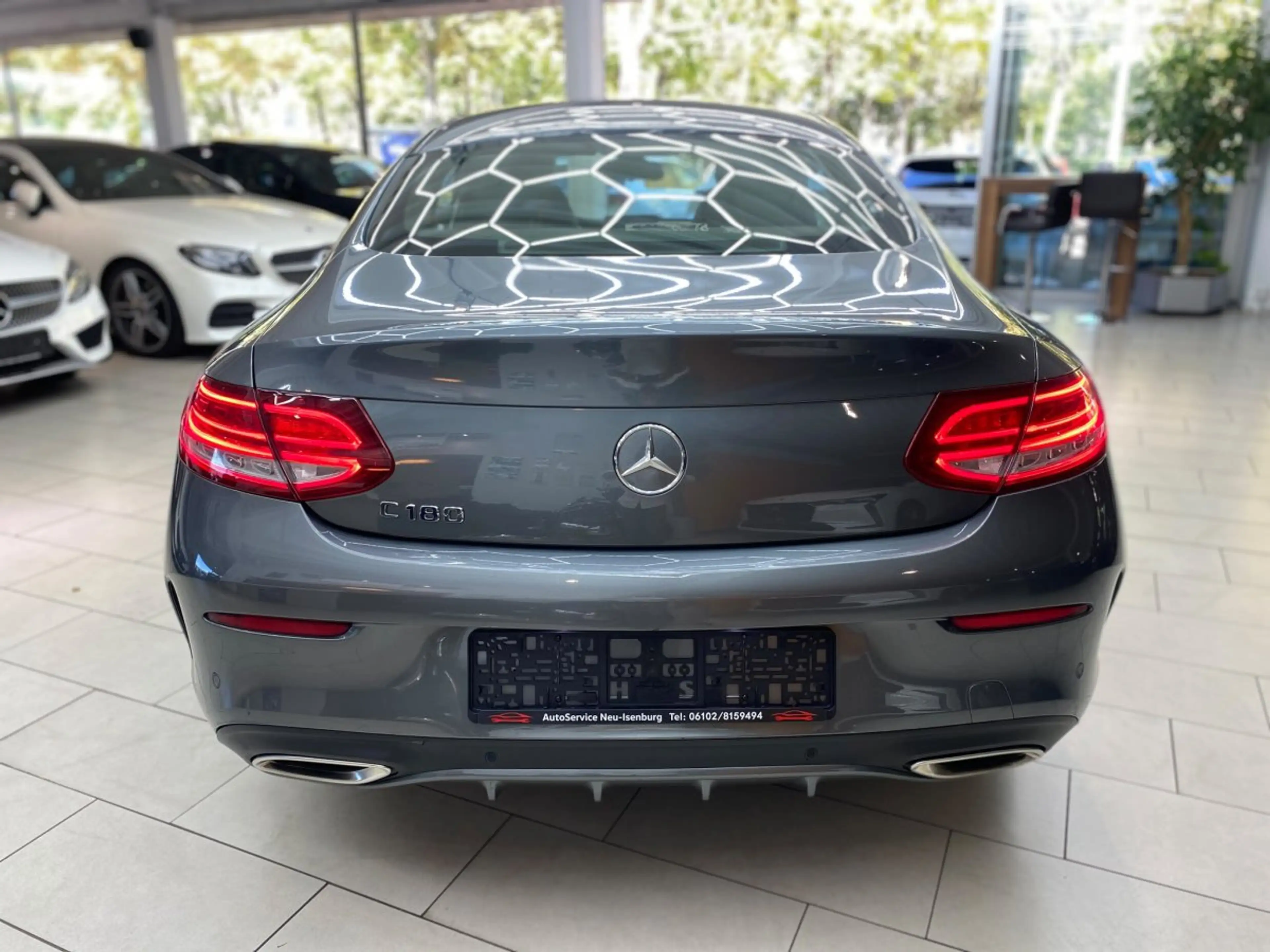 Mercedes-Benz C 180 AMG Line Leder Navi RueFaKa Tempo Keyless PDC S&S — photo 6