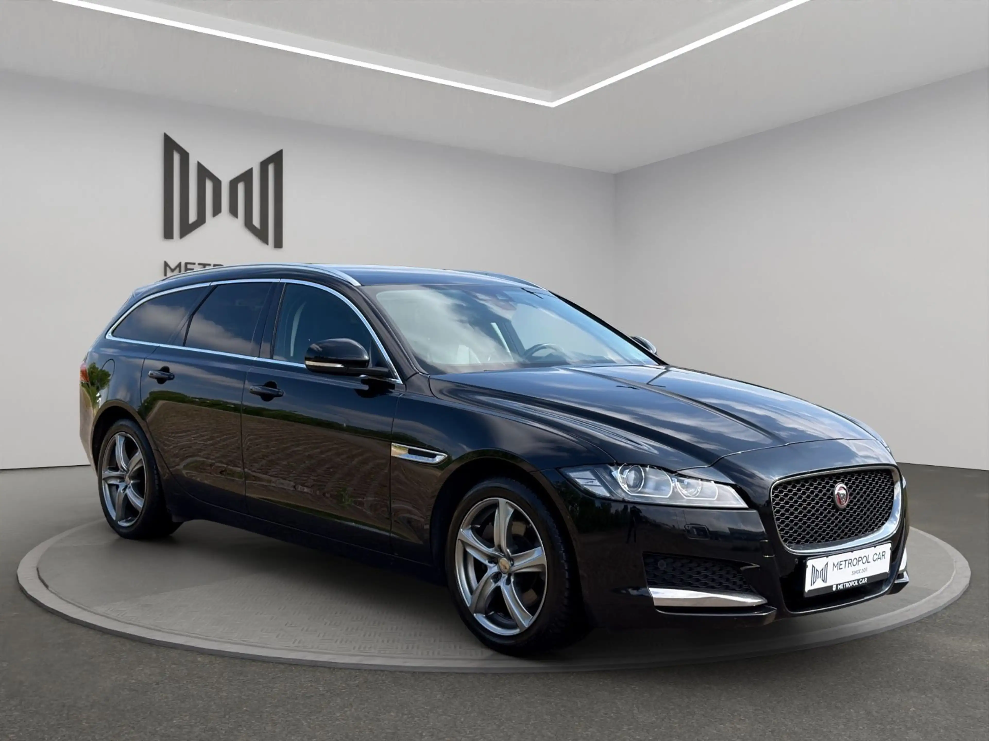 Jaguar XF 25d Sportbrake AWD Nav*Garantie*Finanzierung* — photo 7