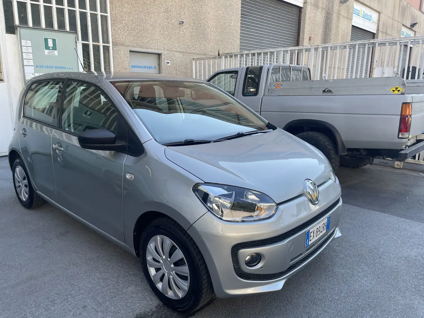 Volkswagen up! up! 2012 5p 1.0 High 75cv Silber - 2