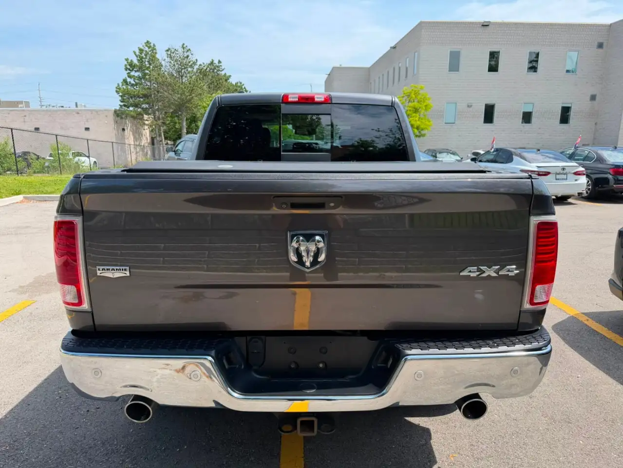 RAM 1500 снимка RAM 1500