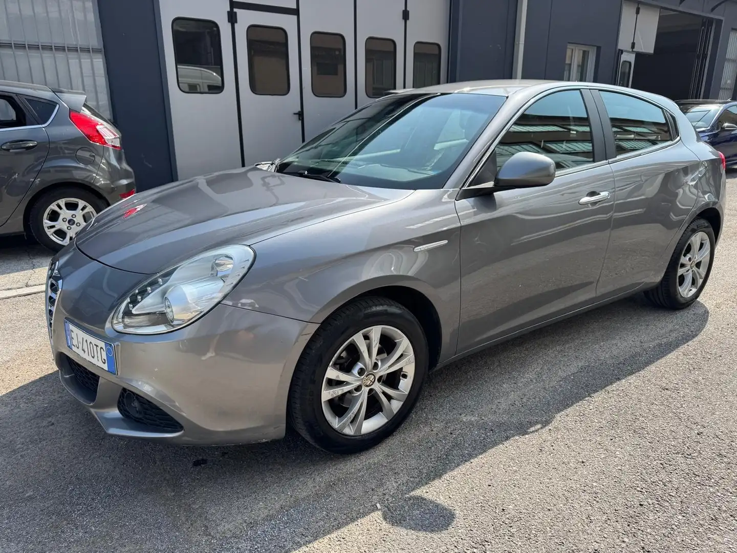 Alfa Romeo Giulietta 1.4 Turbo Distinctive 120CV*EURO5*CERCHI - 1