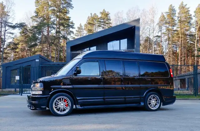 Chevrolet Express 5,3l V8 StarCraft