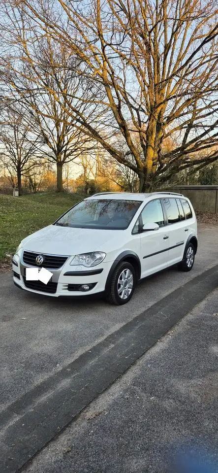 Volkswagen Cross Touran