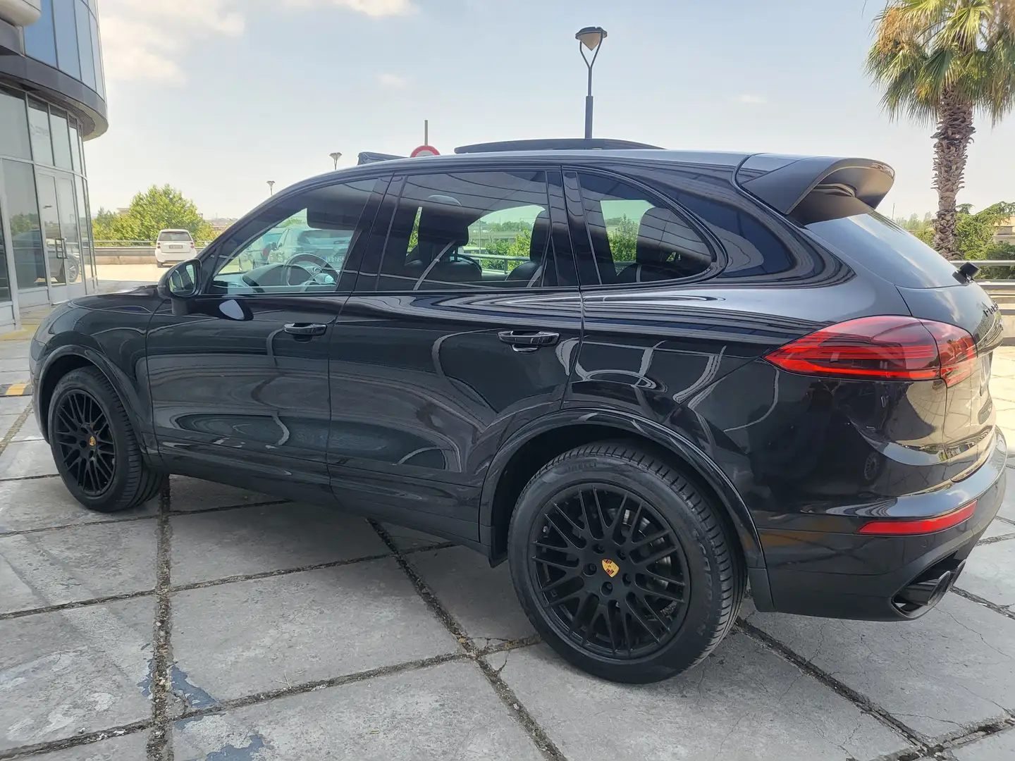Porsche Cayenne Cayenne II 20153.0 Platinum Edition tiptronic Nero - 2