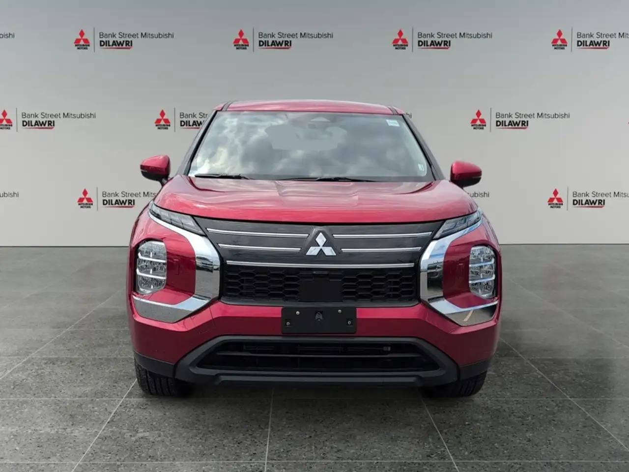 Mitsubishi Outlander снимка Mitsubishi Outlander