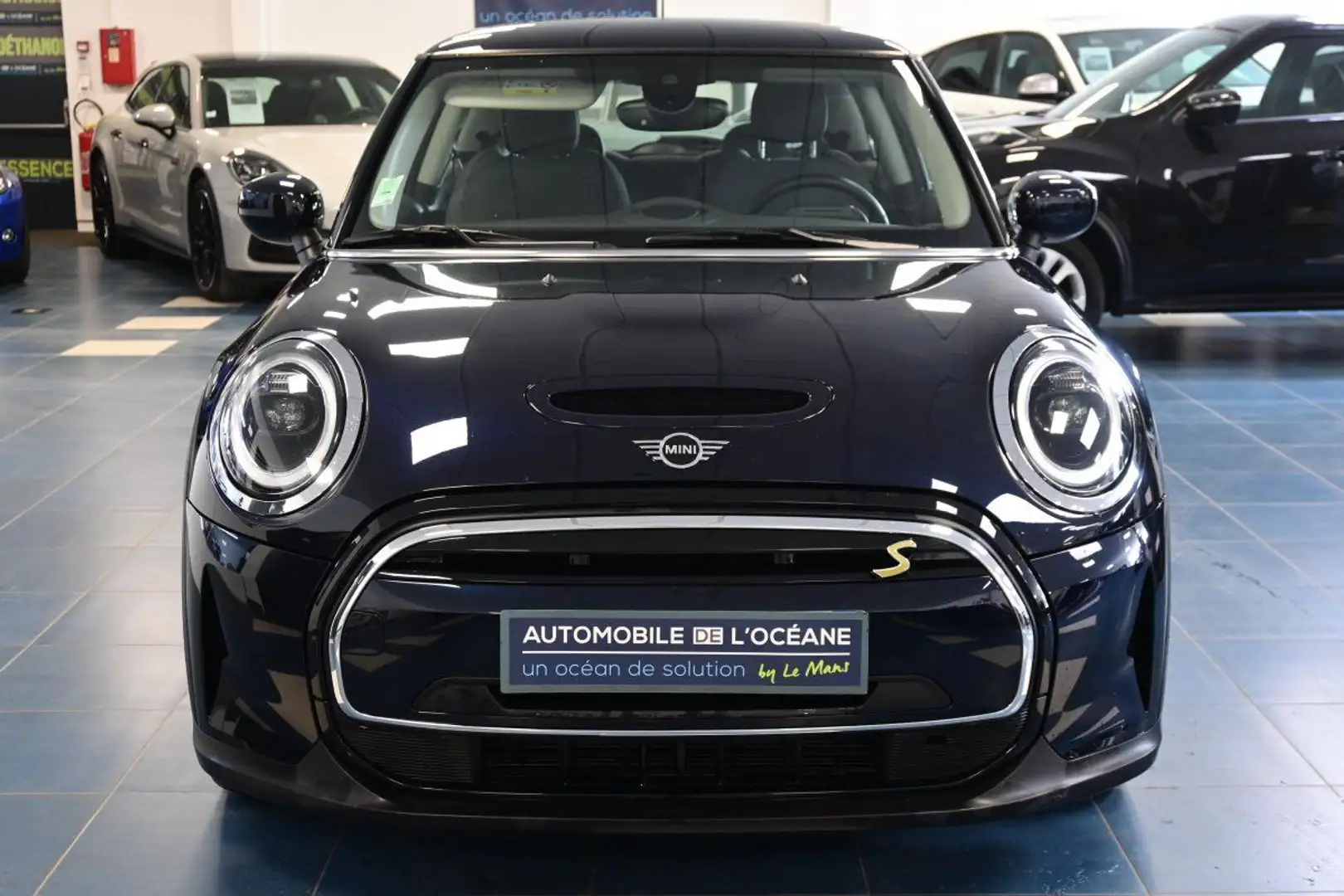 MINI One HATCH 3 PORTES ELECTRIC F56 BEV LCI Cooper SE 184  Bleu - 2