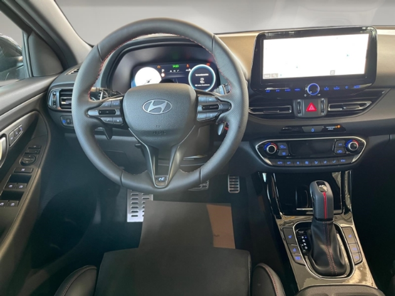 Hyundai i30 1.6 N Line X/Panorama/Navi/Sitzheizung/Rückfahrkam — photo 10