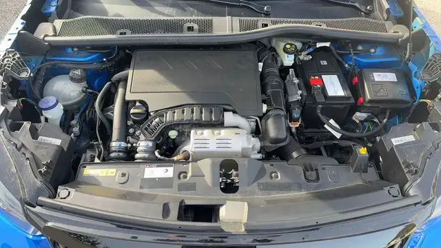 Peugeot 2008 view 15