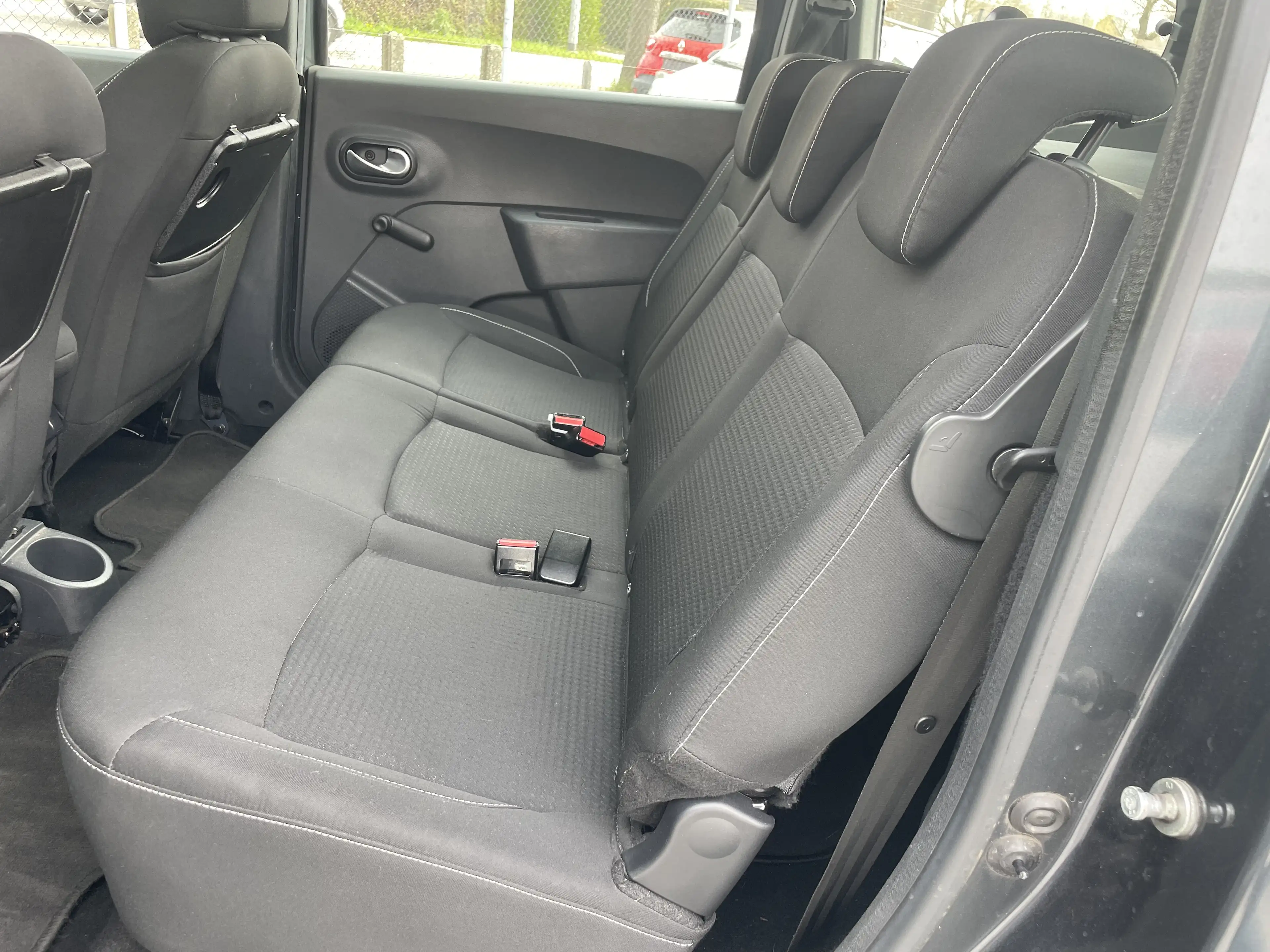 Dacia Lodgy Lodgy 1.3 TCe Comfort 7pl. (EU6.2) Navi Garantie — photo 11
