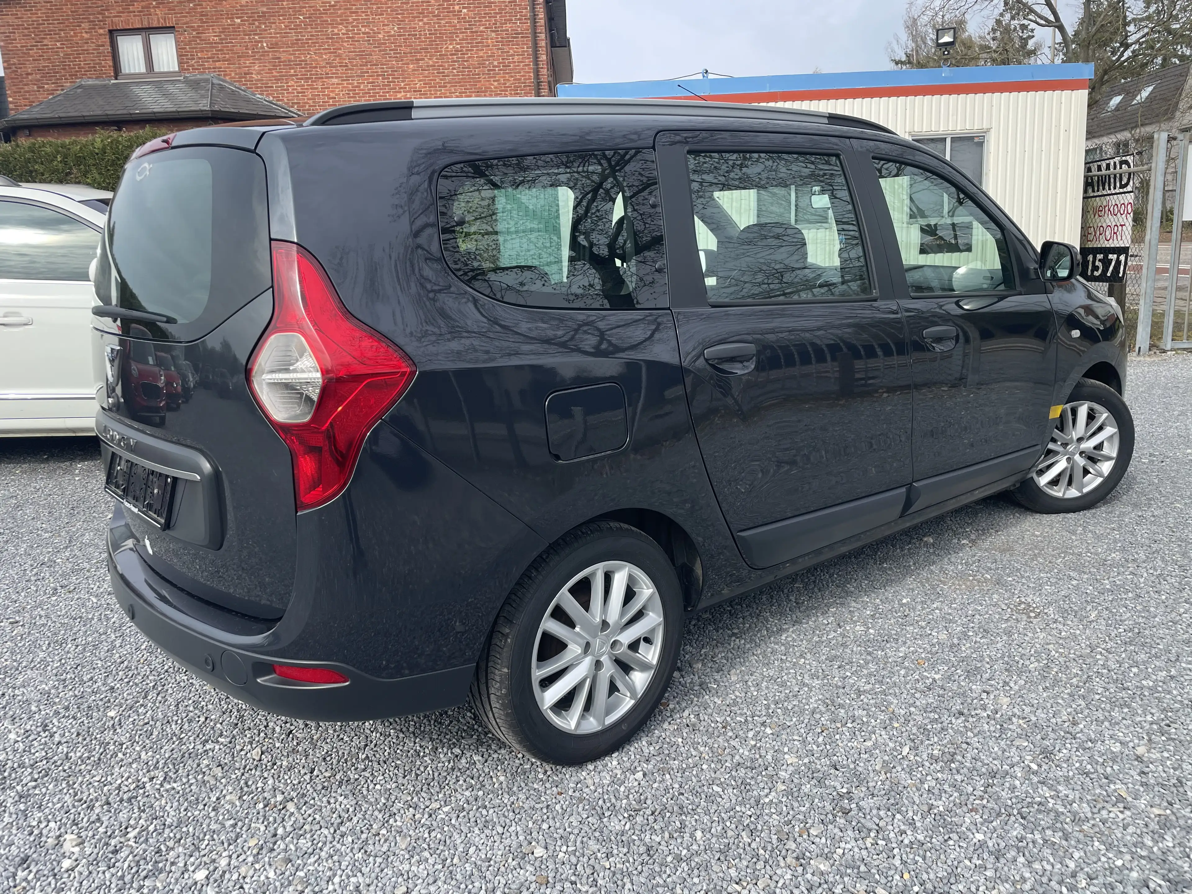 Dacia Lodgy Lodgy 1.3 TCe Comfort 7pl. (EU6.2) Navi Garantie — photo 2
