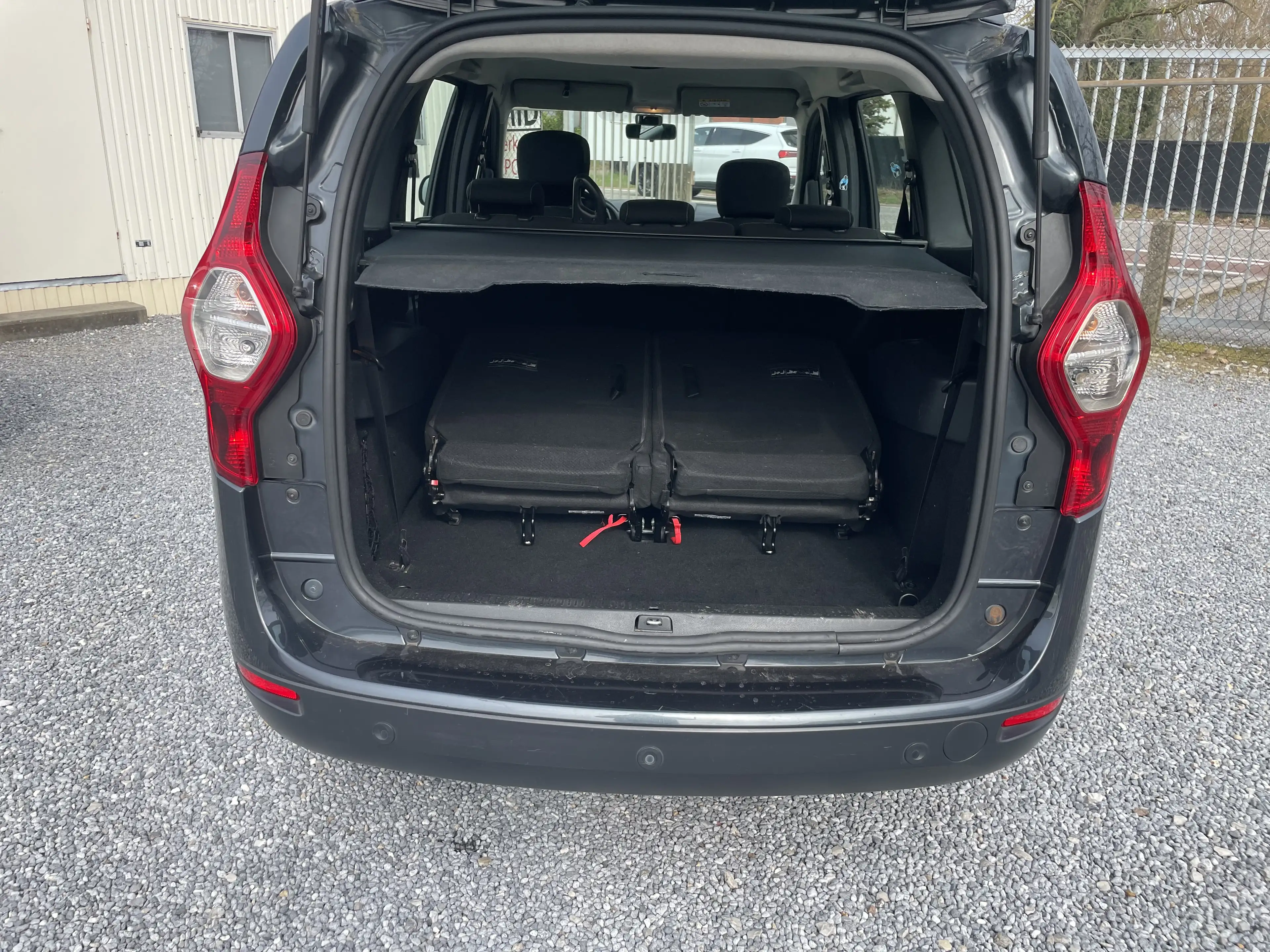 Dacia Lodgy Lodgy 1.3 TCe Comfort 7pl. (EU6.2) Navi Garantie — photo 9