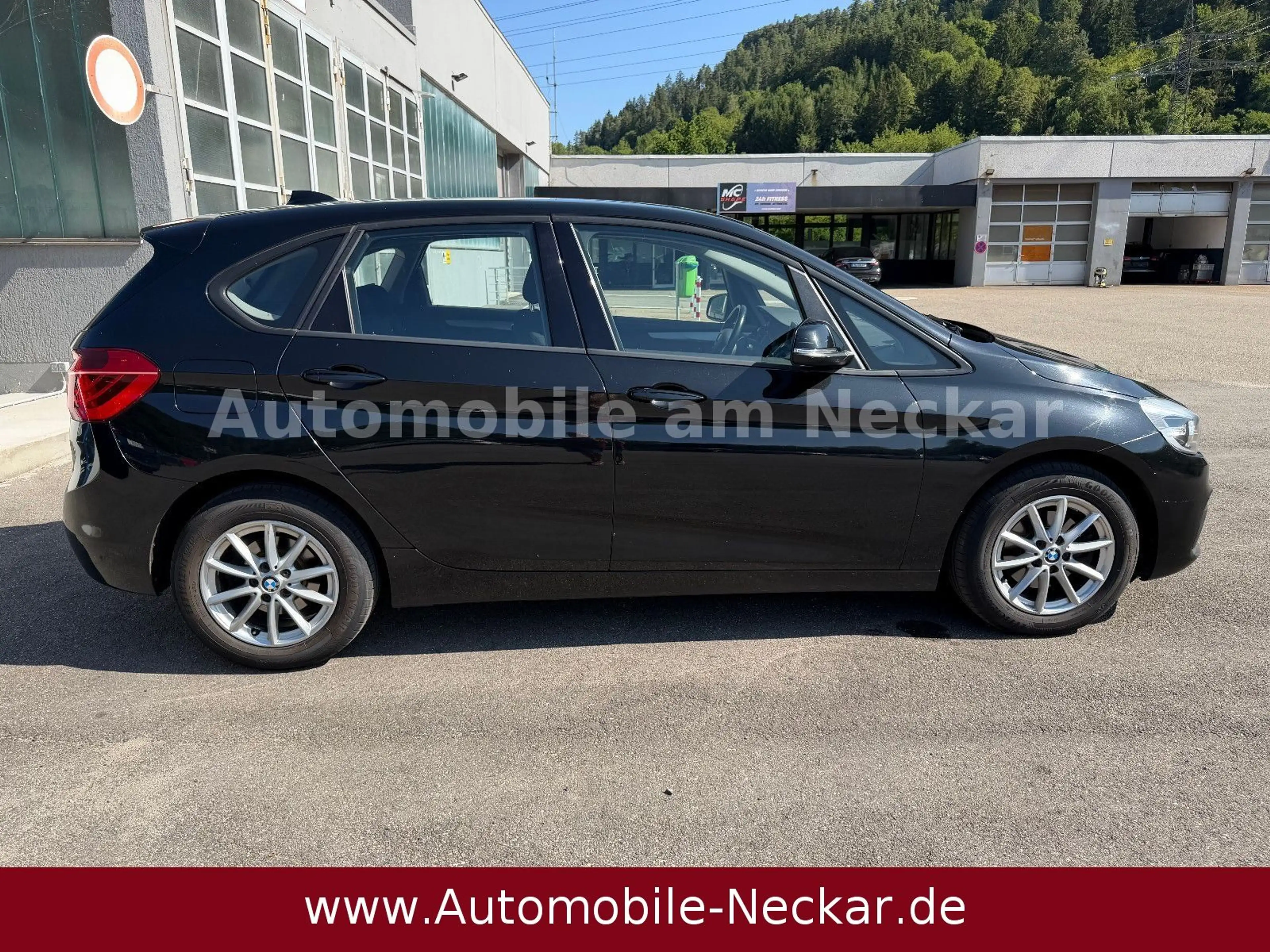 BMW 216 216d 2 Active Tourer-Navigation-EURO6-Klima-SHZ — photo 4