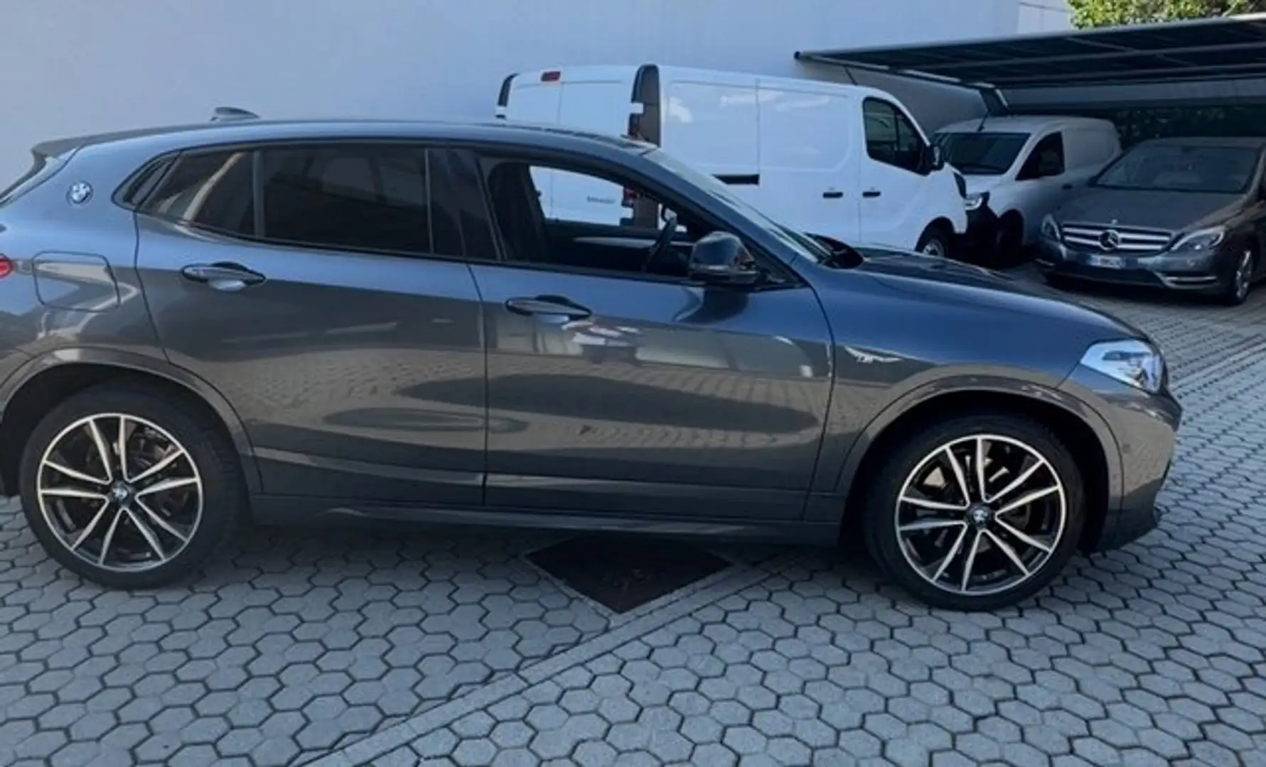 BMW X2 X2 F39 sdrive20i Msport 192cv auto Gris - 2