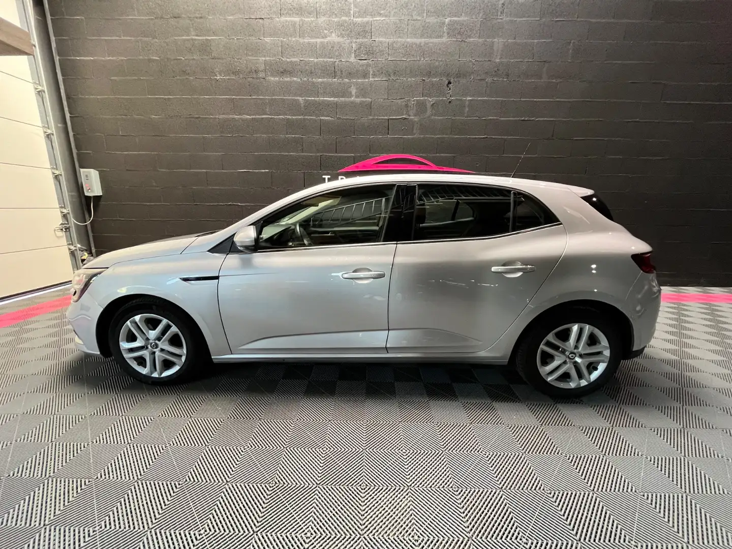 Renault Megane Business Intens Gris - 2