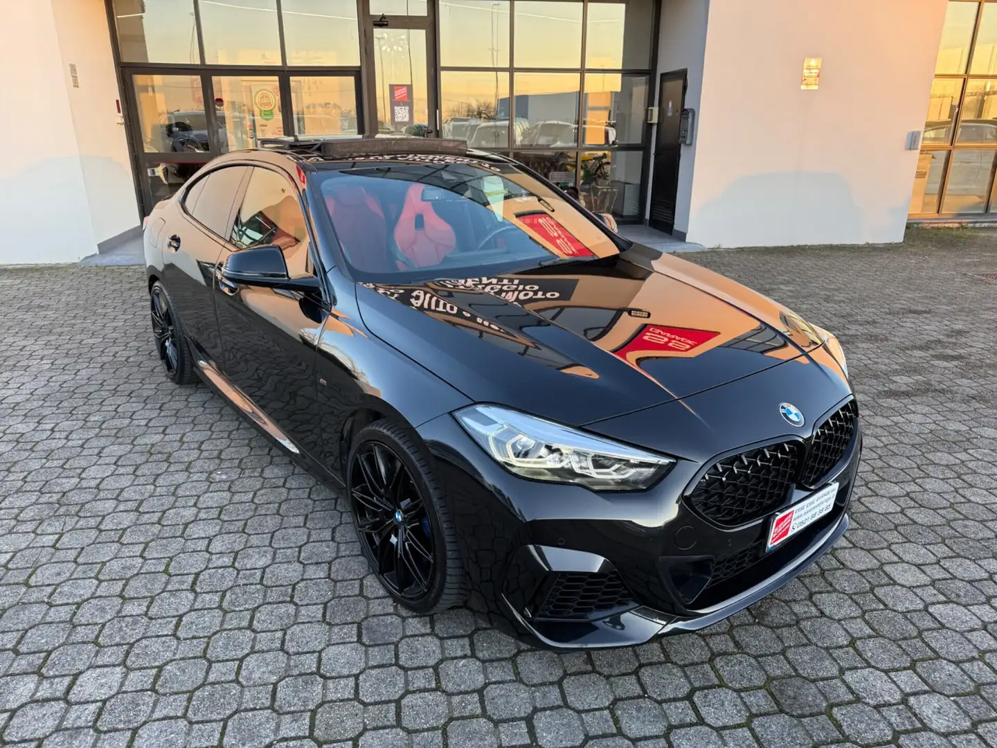 BMW Sonstige M 235i xDrive Gran Coupé aut. Schwarz - 2