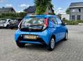 Toyota Aygo 1.0 VVT-i x-play Automaat Camera Carplay Blauw - thumbnail 2