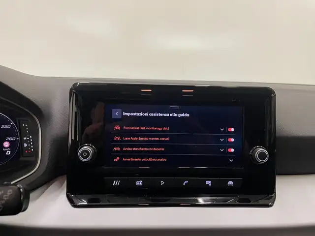 Seat Arona view 13