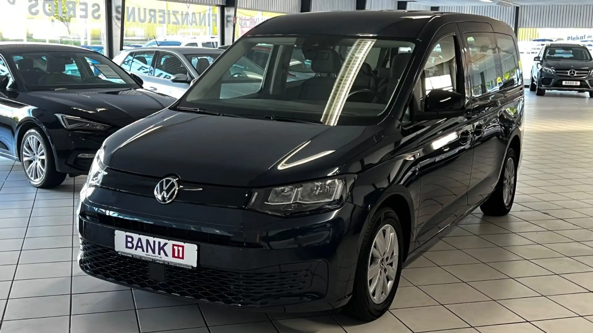 Volkswagen Caddy Maxi TÜV&AU neu&Garantie 7 Sitzer Blau - 2