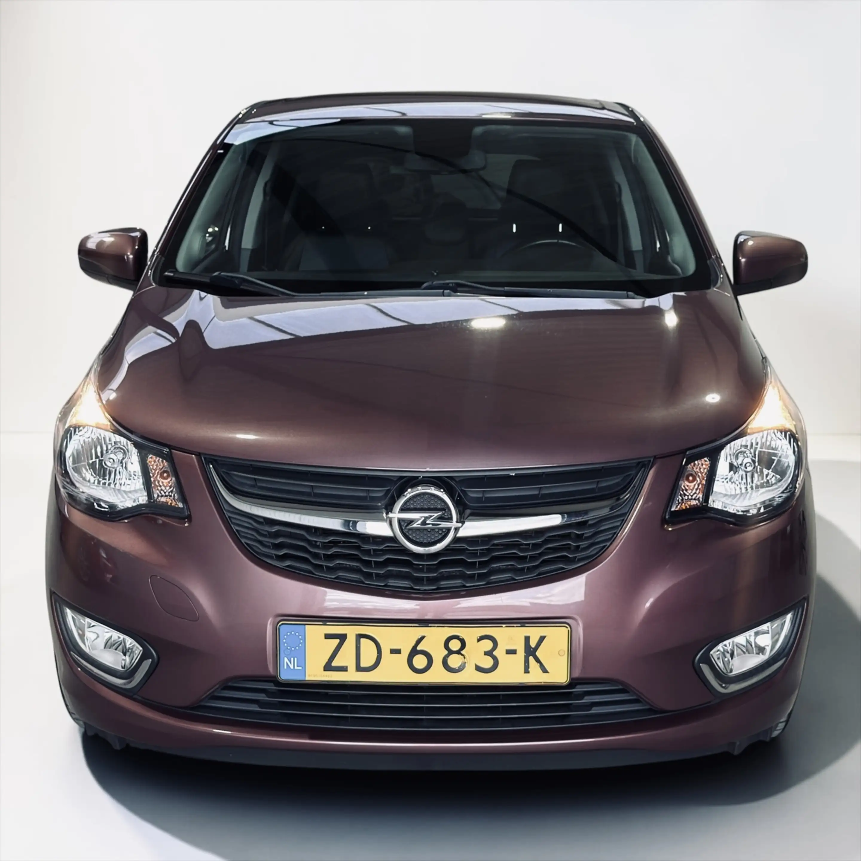 Opel Karl 1.0 ecoFLEX Innovation Apple CarPlay — photo 4