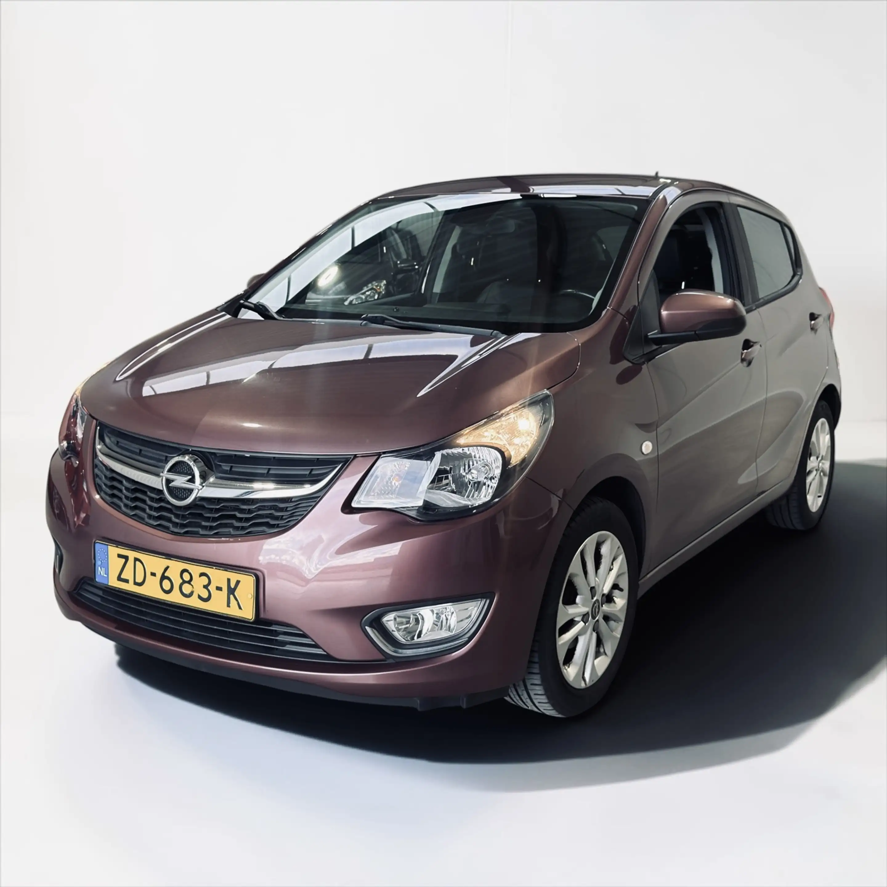 Opel Karl 1.0 ecoFLEX Innovation Apple CarPlay — photo 5