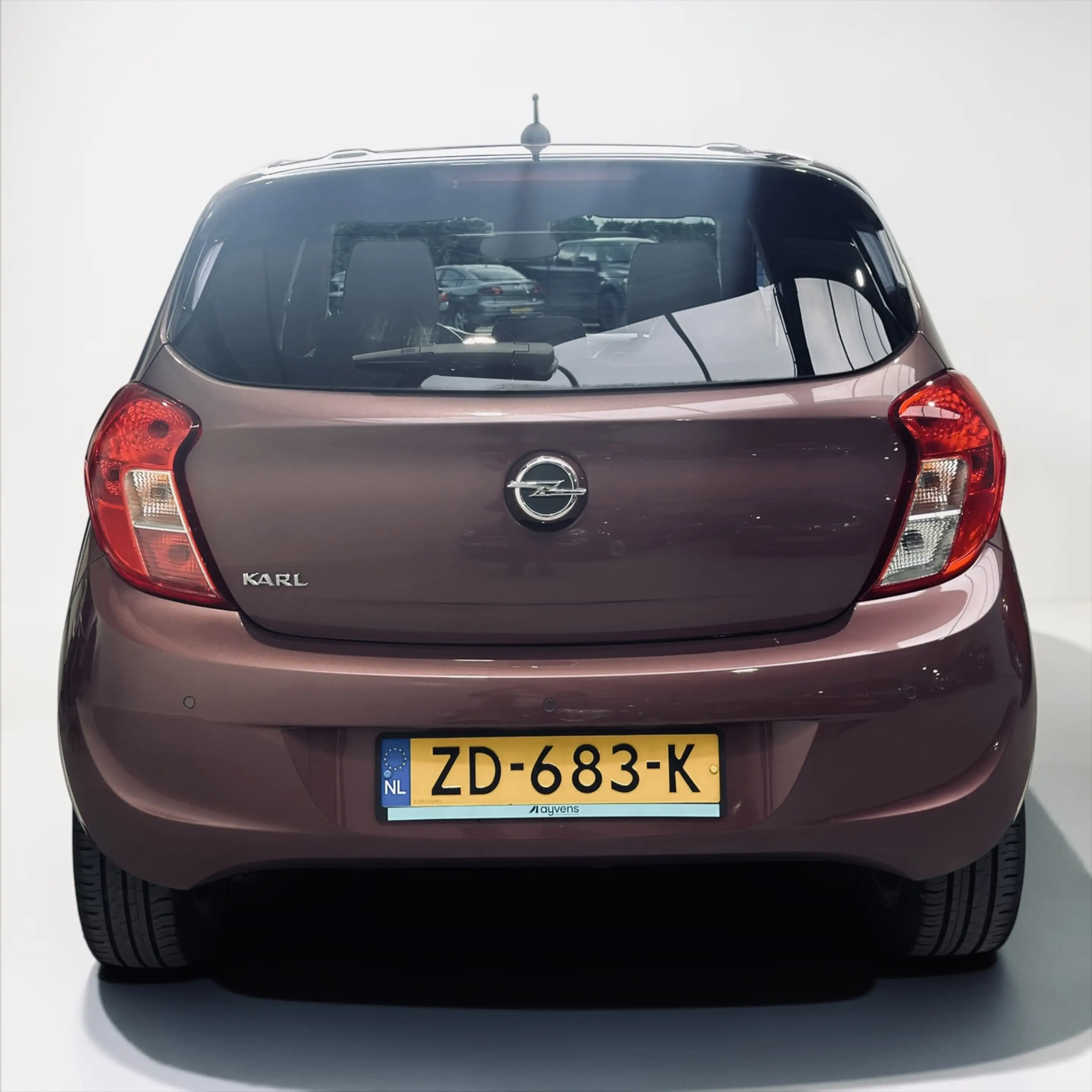 Opel Karl 1.0 ecoFLEX Innovation Apple CarPlay — photo 8