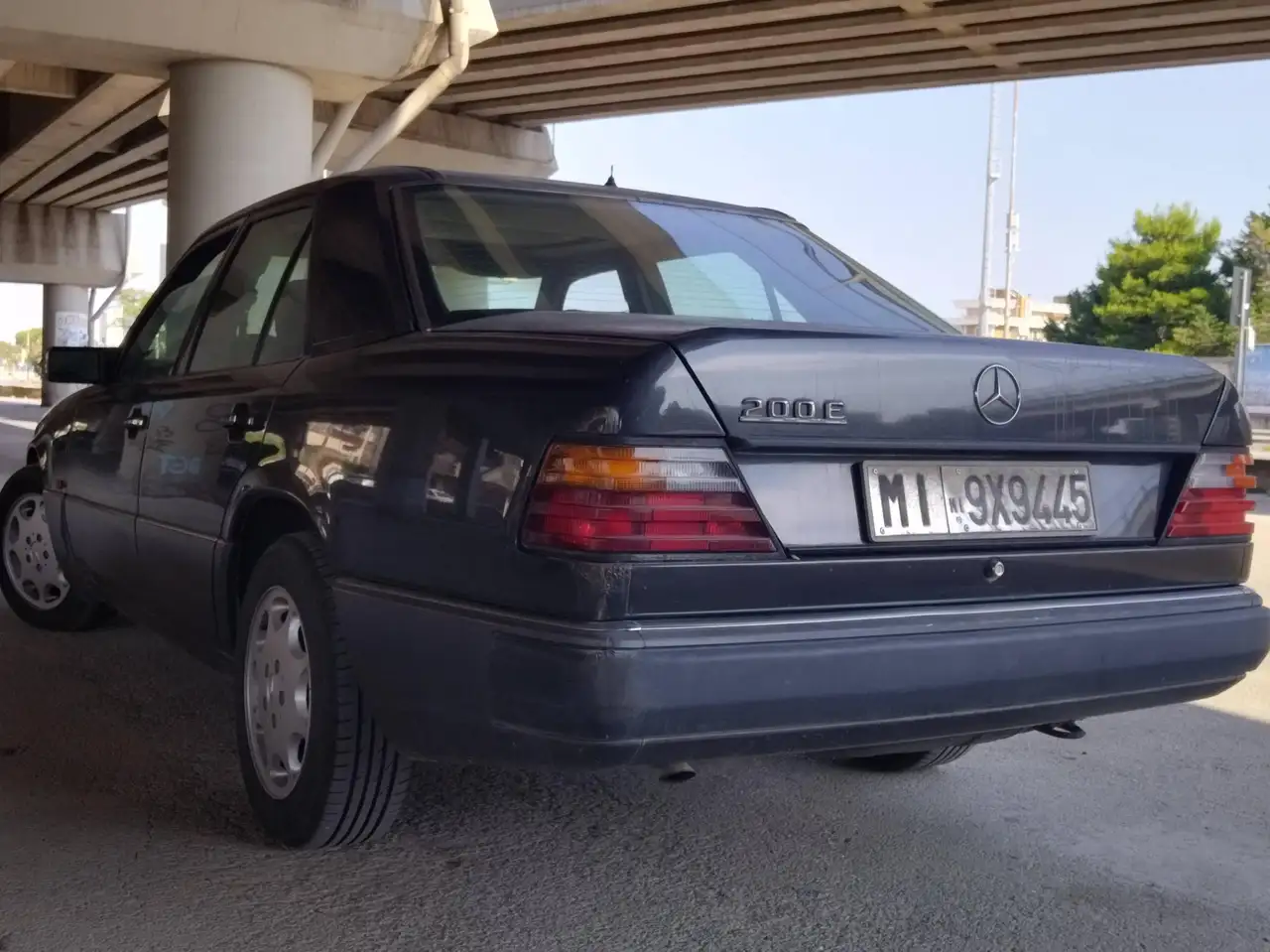 Mercedes-Benz E 200 E (124) 200, foto 2