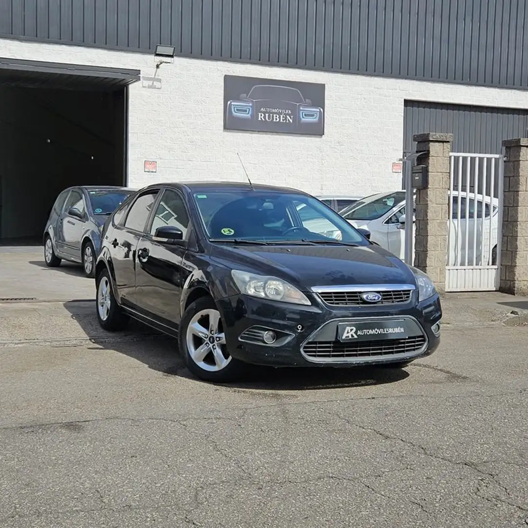 Ford Focus 1.6 TDCi 109 Econetic Negro - 1