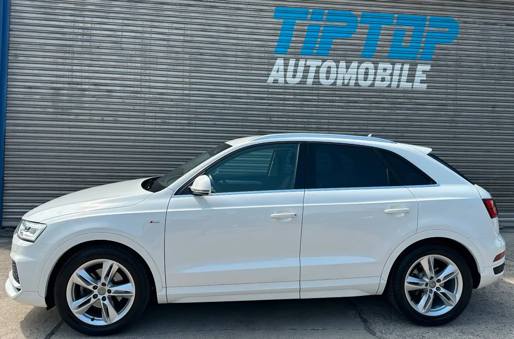 Audi Q3 sport*S-LINE*AHK*NAVI*LED-SCHEINWERF*KEYLESS* Weiß - 2