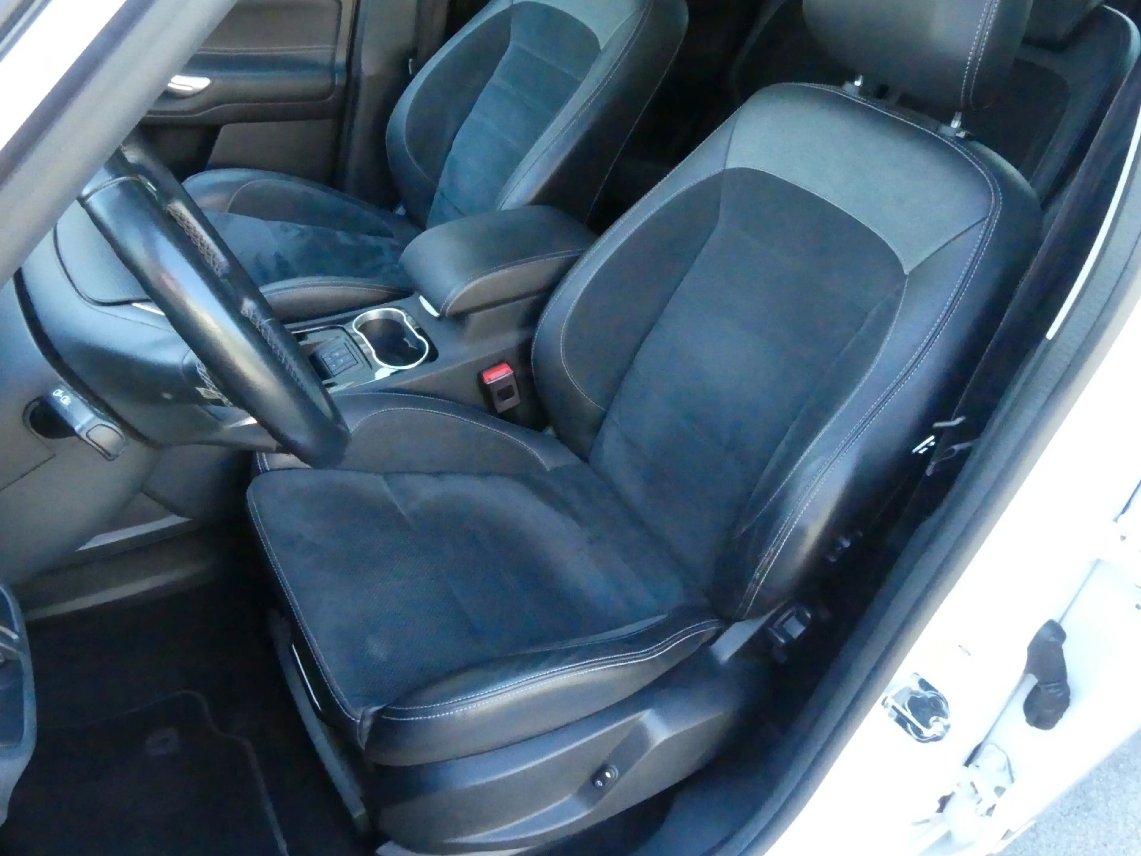 Ford Galaxy Titanium 7-Sitzer — photo 9