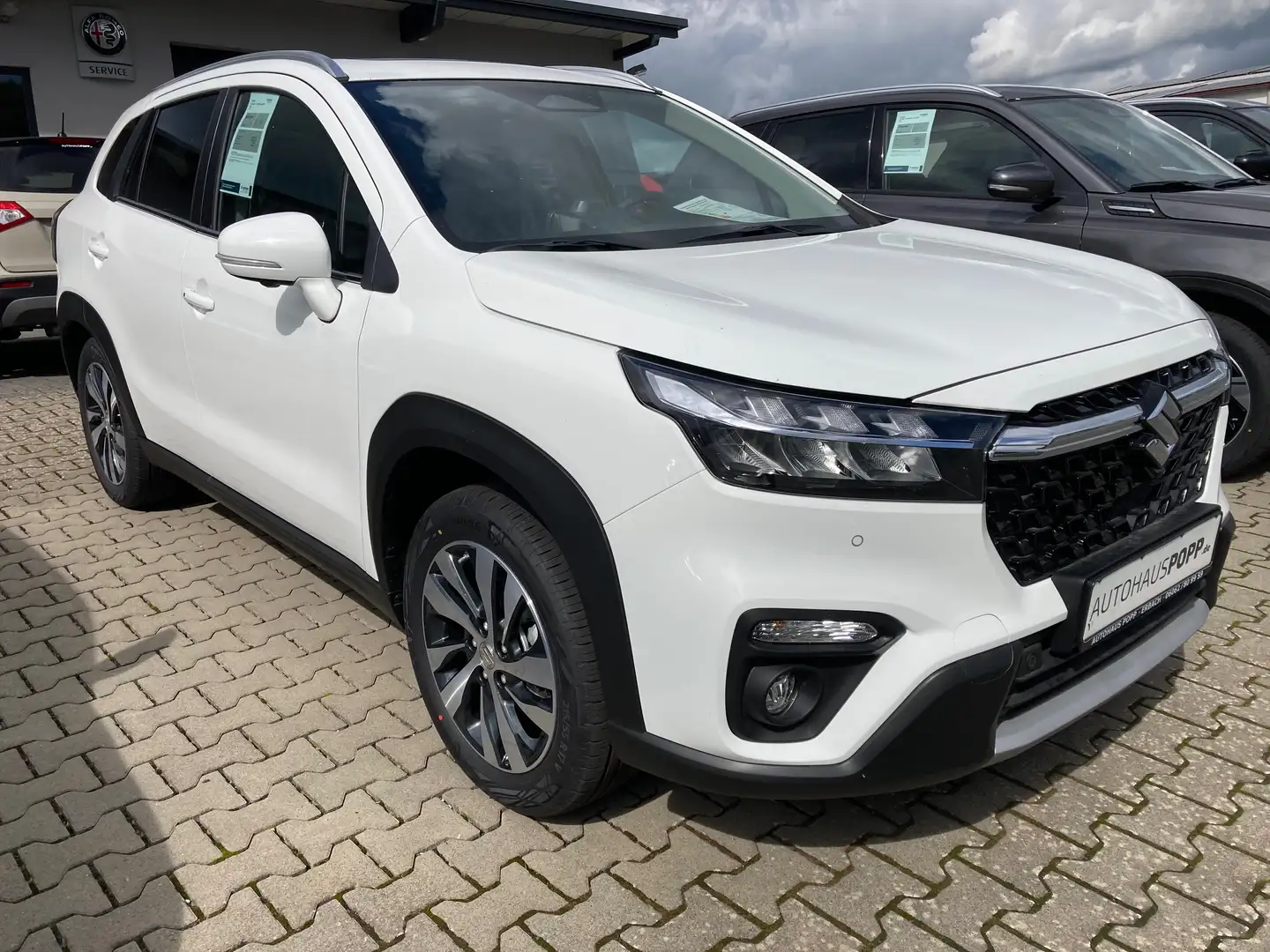 Suzuki S-Cross S-Cross 1.5 Dualjet Hybrid ALLGRIP AGS Comfort+ Weiß - 1