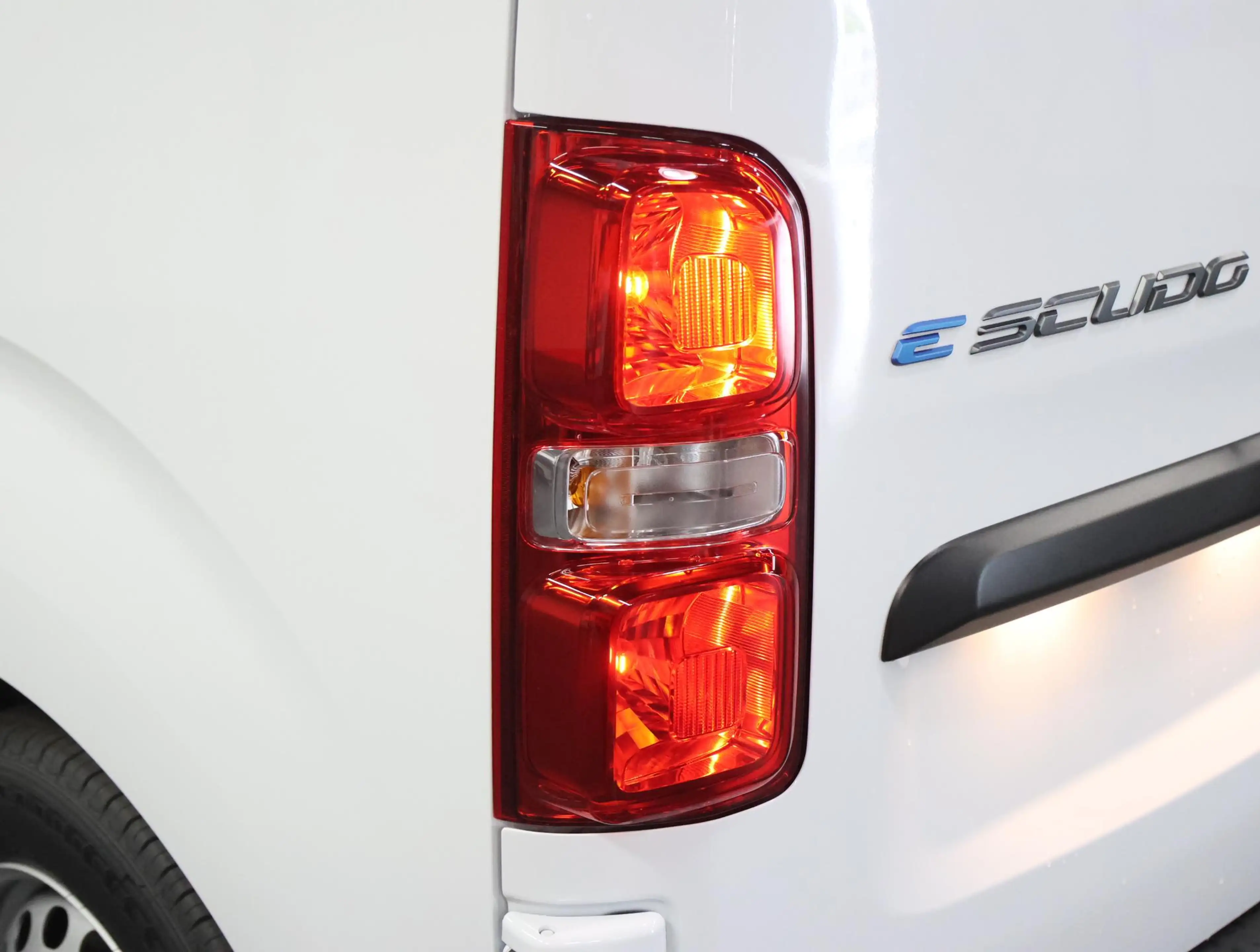 Fiat Scudo e-Scudo L2 75 kWh | 8 jaar garantie | Navigatie | — photo 15