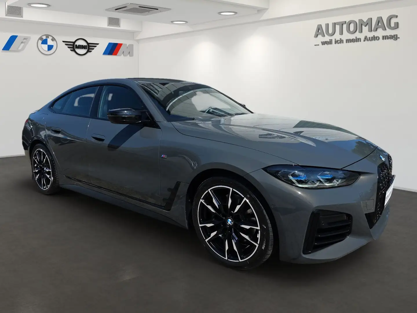 BMW M4 40i xDrive HeadUp*Laser*Drive Assist*ad.M-Fahrwerk Grau - 2
