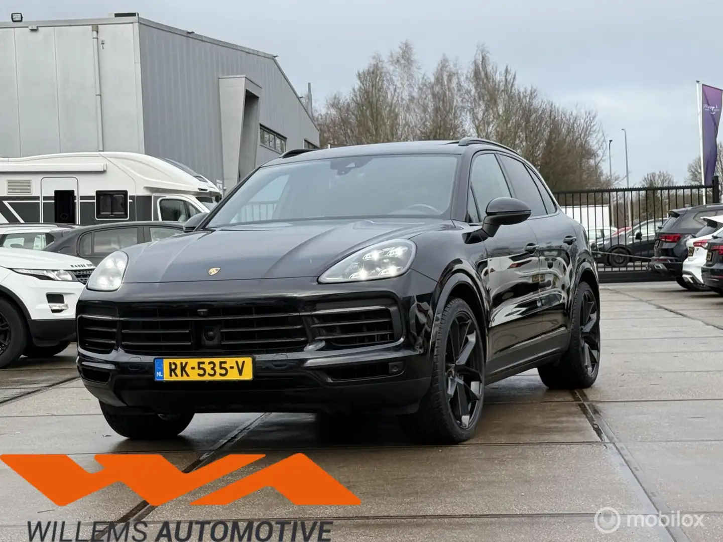 Porsche Cayenne 2.9 S 441PK Pano-Burmester-SportChrono Schwarz - 1