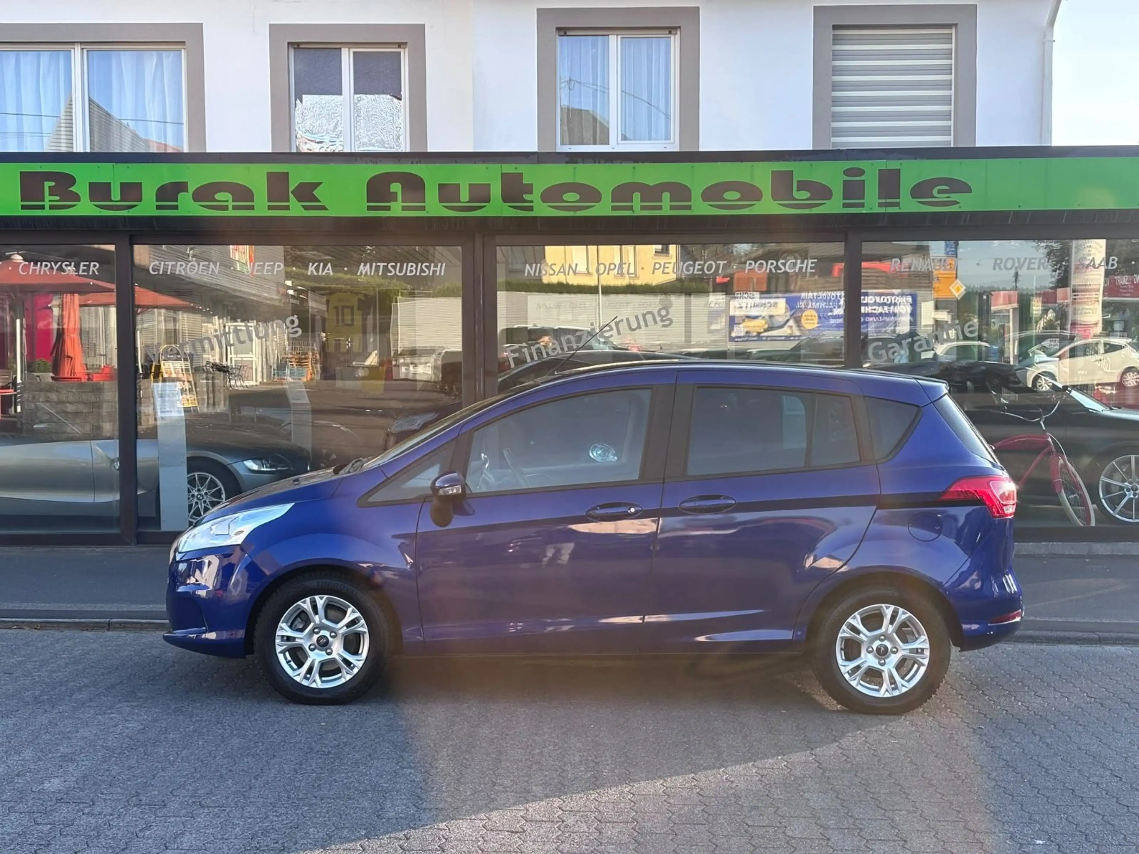 Ford B-Max Sync Edition **NAVI*KLIMA*SHZ** — photo 3