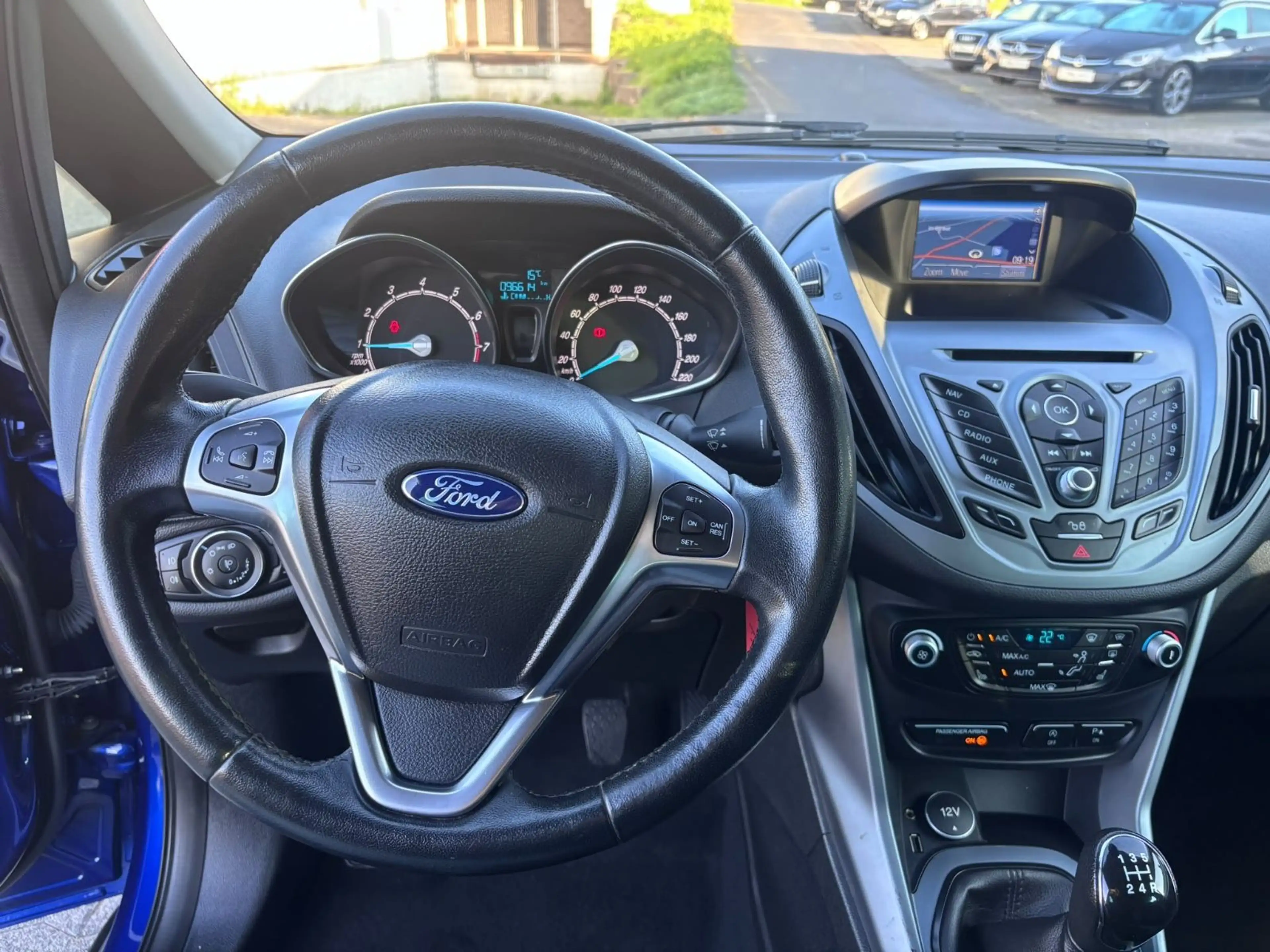 Ford B-Max Sync Edition **NAVI*KLIMA*SHZ** — photo 10
