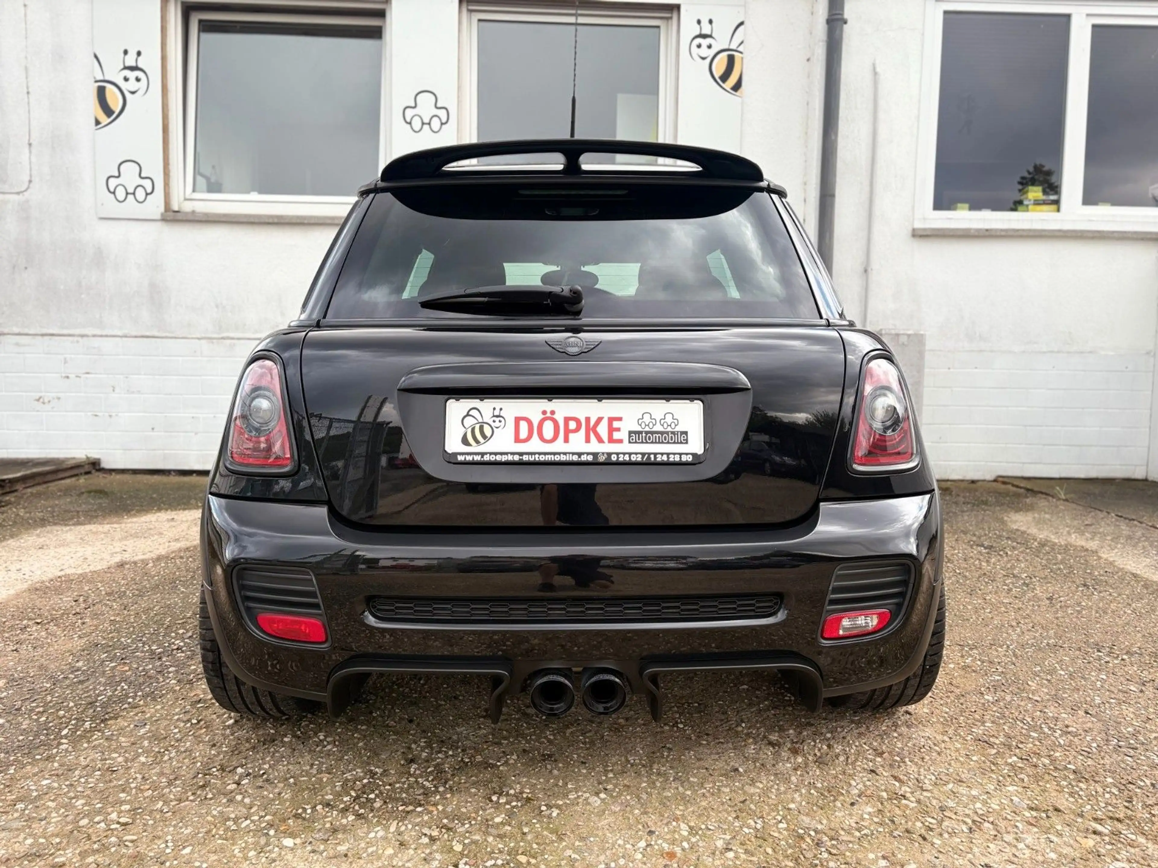 MINI Cooper S JCW Aero Kit Xenon SHZ V-Maxx ST — photo 7