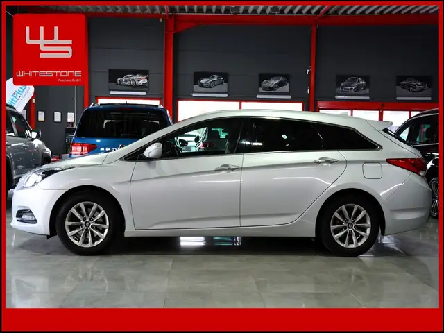 Hyundai i40 CW NAVI KAMERA LED SHZG