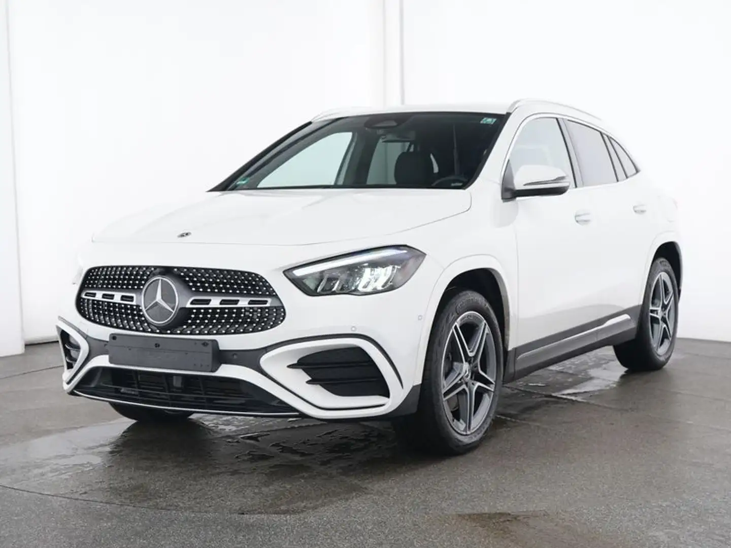 Mercedes-Benz GLA 250 e AMG/19"/LED/Burmester/Memory-P./AHK/ Weiß - 1