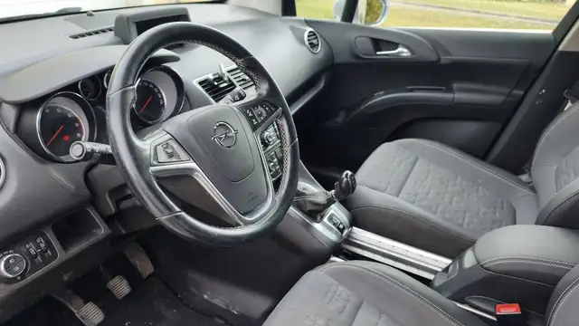 Opel Meriva view 8
