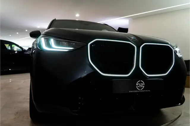 BMW X3 view 10