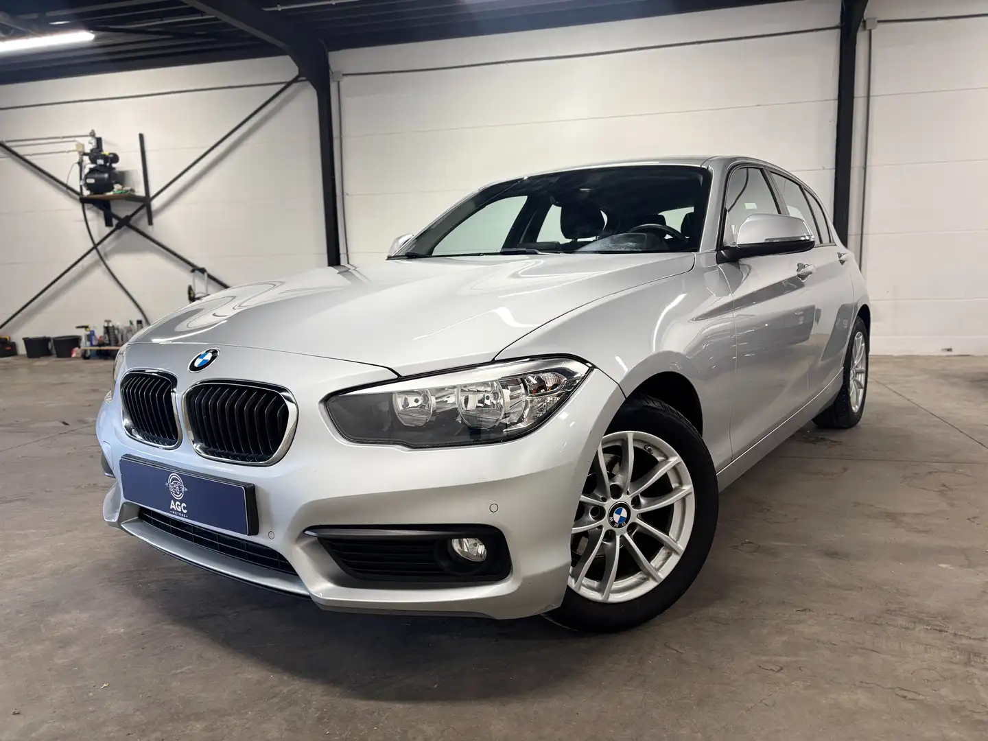 BMW 116 116i Edition 80KW 109cv Argent - 1