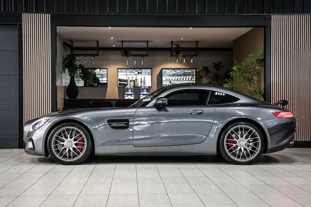 Mercedes-Benz Amg GT view 7