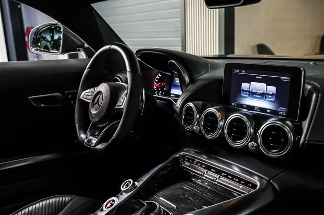 Mercedes-Benz Amg GT view 29