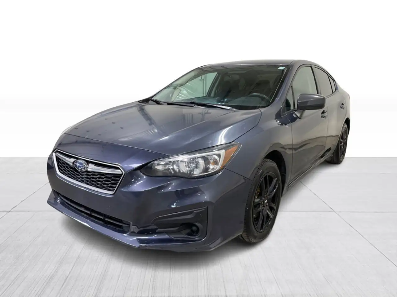 Subaru Impreza снимка Subaru Impreza