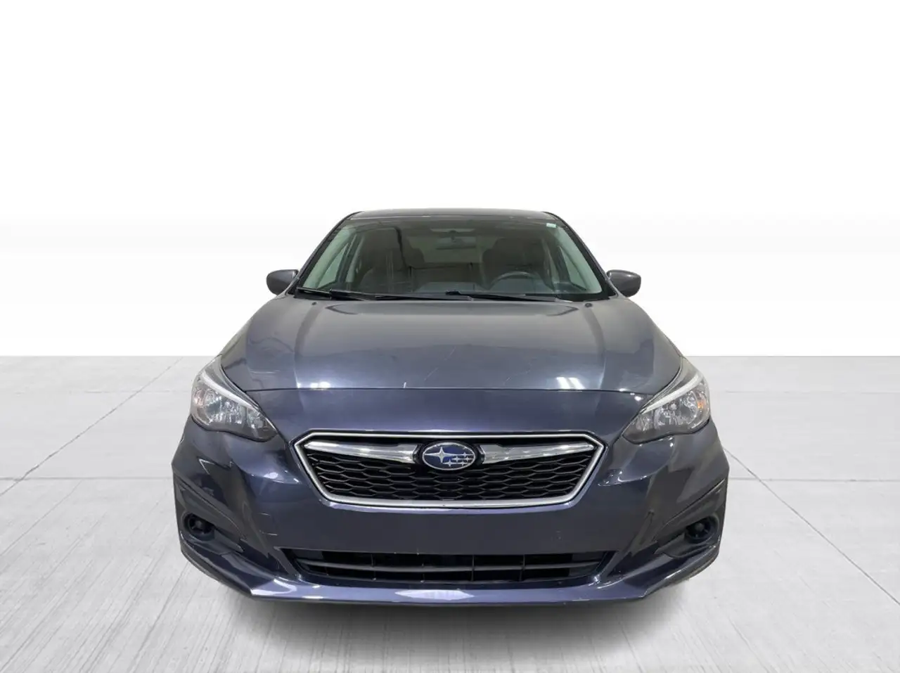 Subaru Impreza снимка Subaru Impreza