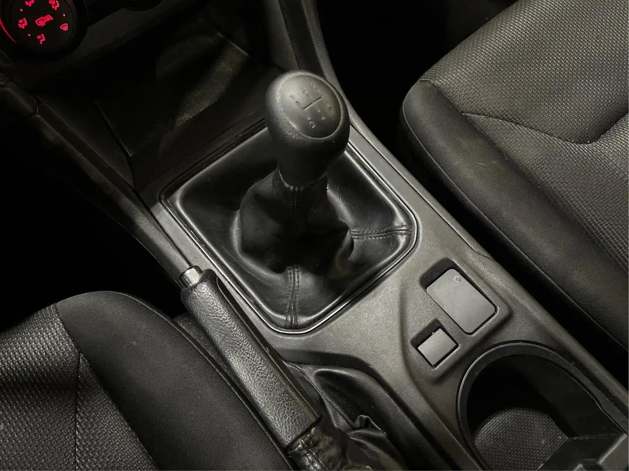 Subaru Impreza снимка Subaru Impreza