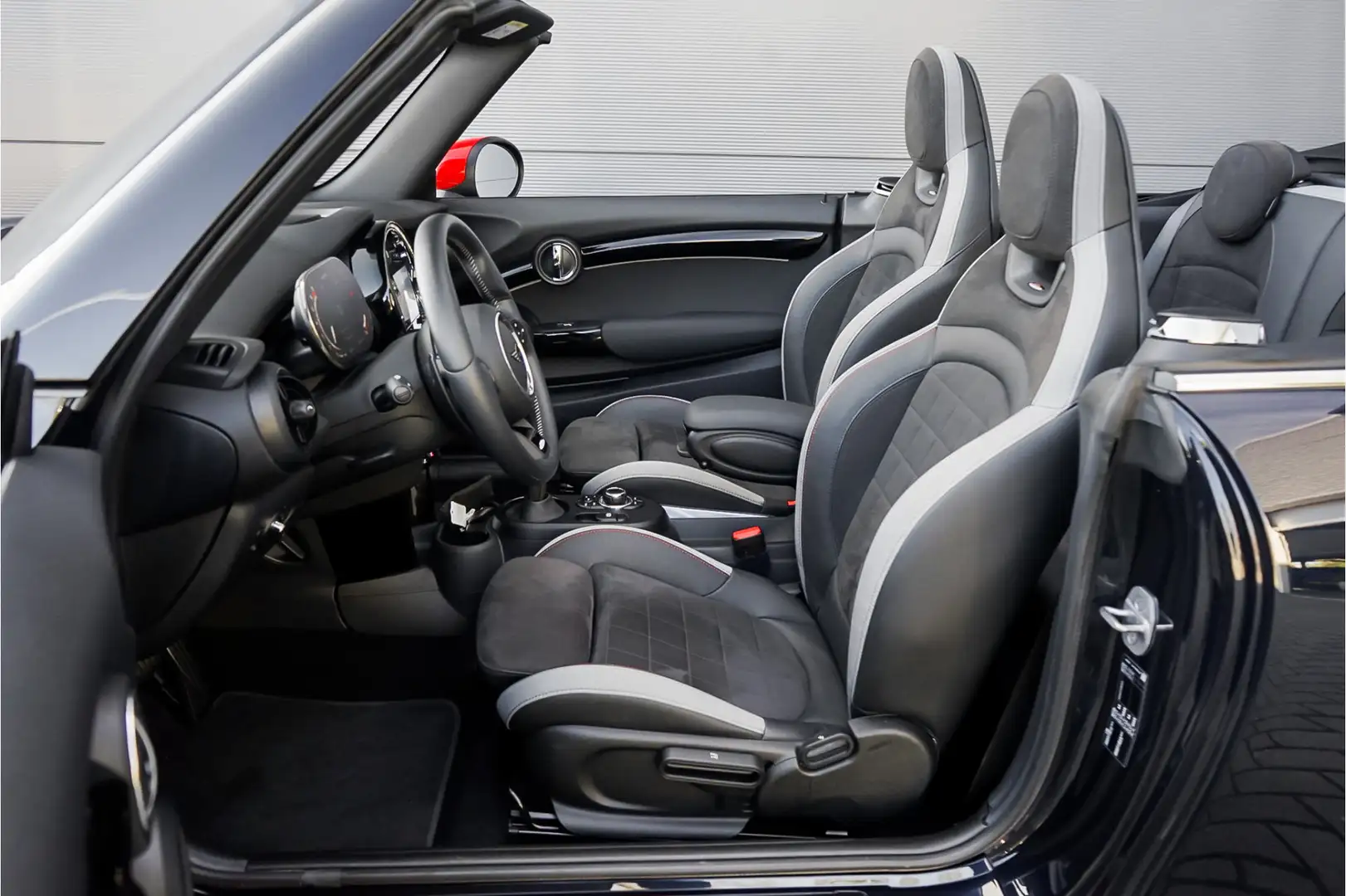 MINI Cooper S Cabrio Mini 2.0 John Cooper Works CarPlay ACC Adaptief On Noir - 2
